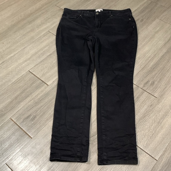 NYDJ Black Stretch Straight Leg Lift Tuck a technology Jeans size 14 - Picture 4 of 10